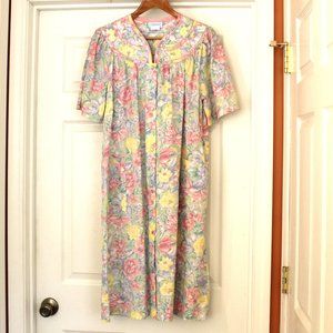 Vintage Women's M Floral Pearl Snap Nightgown Housecoat Pockets Shortsleeve